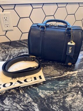 NWT COACH RUBY SATCHEL 25